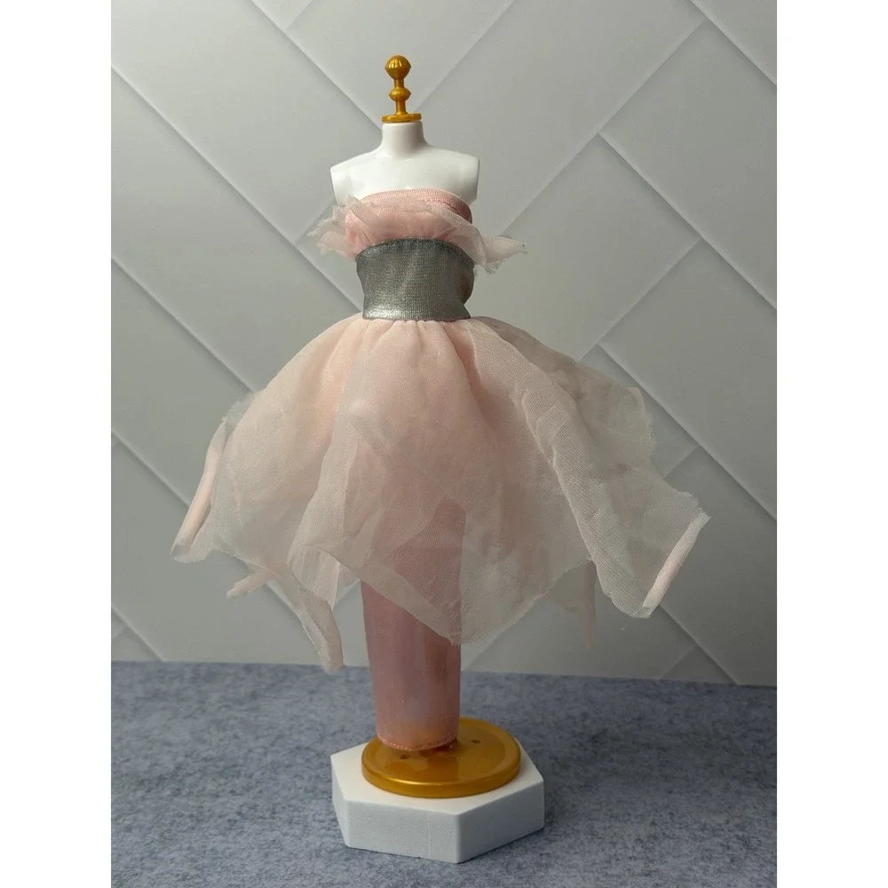 1991 Barbie Fashion Gift Pack Set Pink Silver Dress Gown Strapless Tulle Skirt